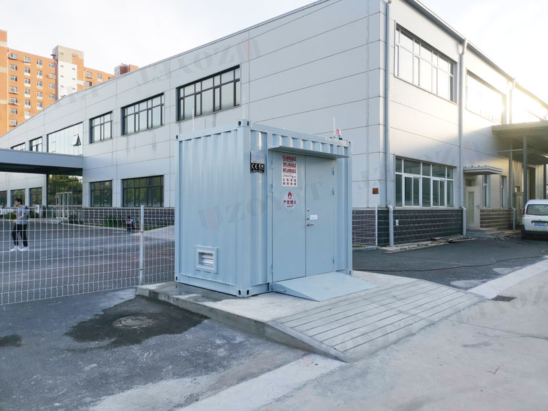 12000mm寬步入式危廢暫存柜